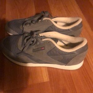 COPY - Reebok Classic